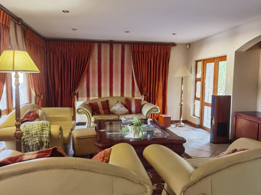 3 Bedroom Property for Sale in Kosmos Ridge North West